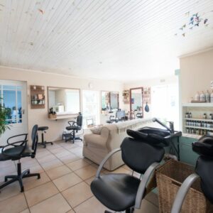 Naturally Renee Salon